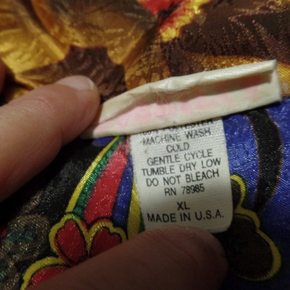 VTG Women's Blouse, partial button down XL - Picture 7 of 7